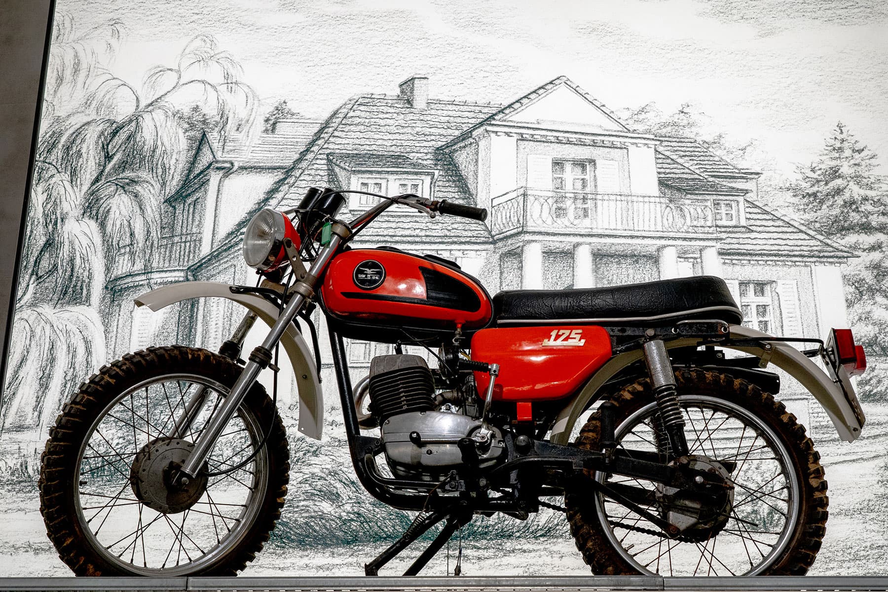 Eksponat Muzeum Polskiej Motoryzacji nr 54